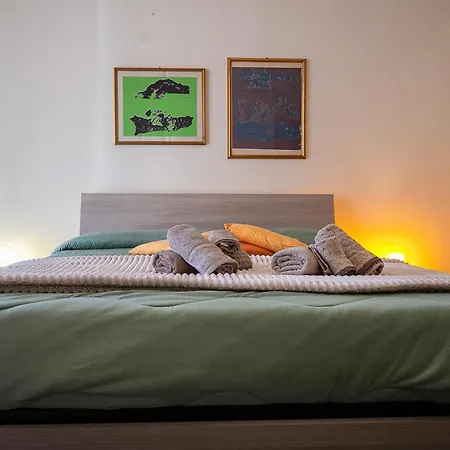Apartment Corno Grande - Spacious Apartment - 2 Baths - Wi Fi- City Center - Free Parking *