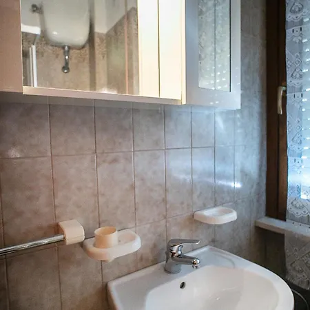 Corno Grande - Spacious Apartment - 2 Baths - Wi Fi- City Center - Free Parking