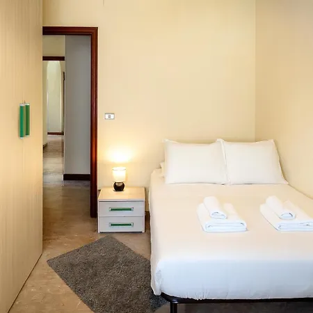 Daire Corno Grande - Spacious - 2 Baths - Wi Fi- Center - Free Parking *