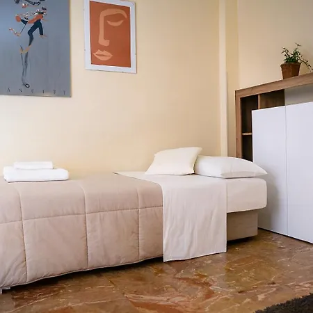 Апартаменты Corno Grande - Spacious - 2 Baths - Wi Fi- Center - Free Parking *