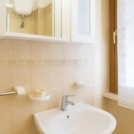 Daire Corno Grande - Spacious - 2 Baths - Wi Fi- Center - Free Parking *