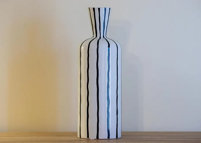 Corno Grande - Spacious - 2 Baths - Wi Fi- Center - Free Parking LʼAquila