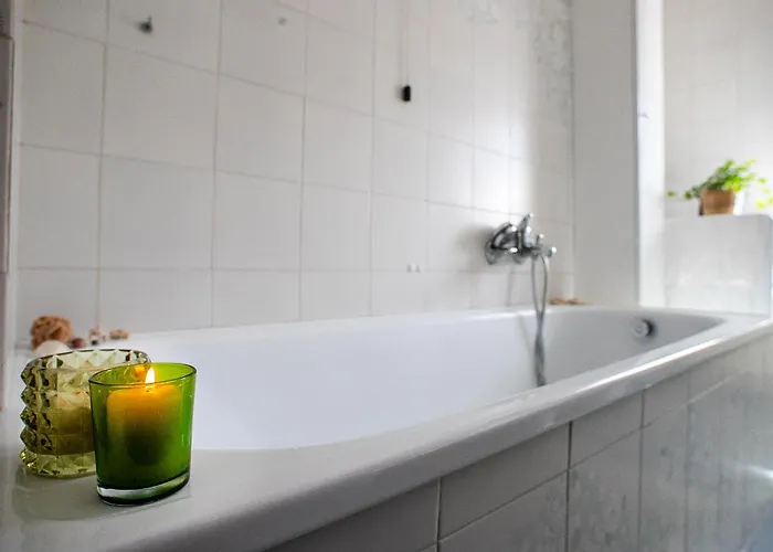 Corno Grande - Spacious - 2 Baths - Wi Fi- Center - Free Parking