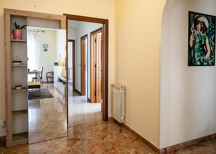 Corno Grande - Spacious - 2 Baths - Wi Fi- Center - Free Parking * LʼAquila