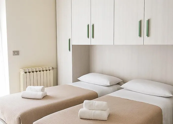 Apartamento Corno Grande - Spacious - 2 Baths - Wi Fi- Center - Free Parking *